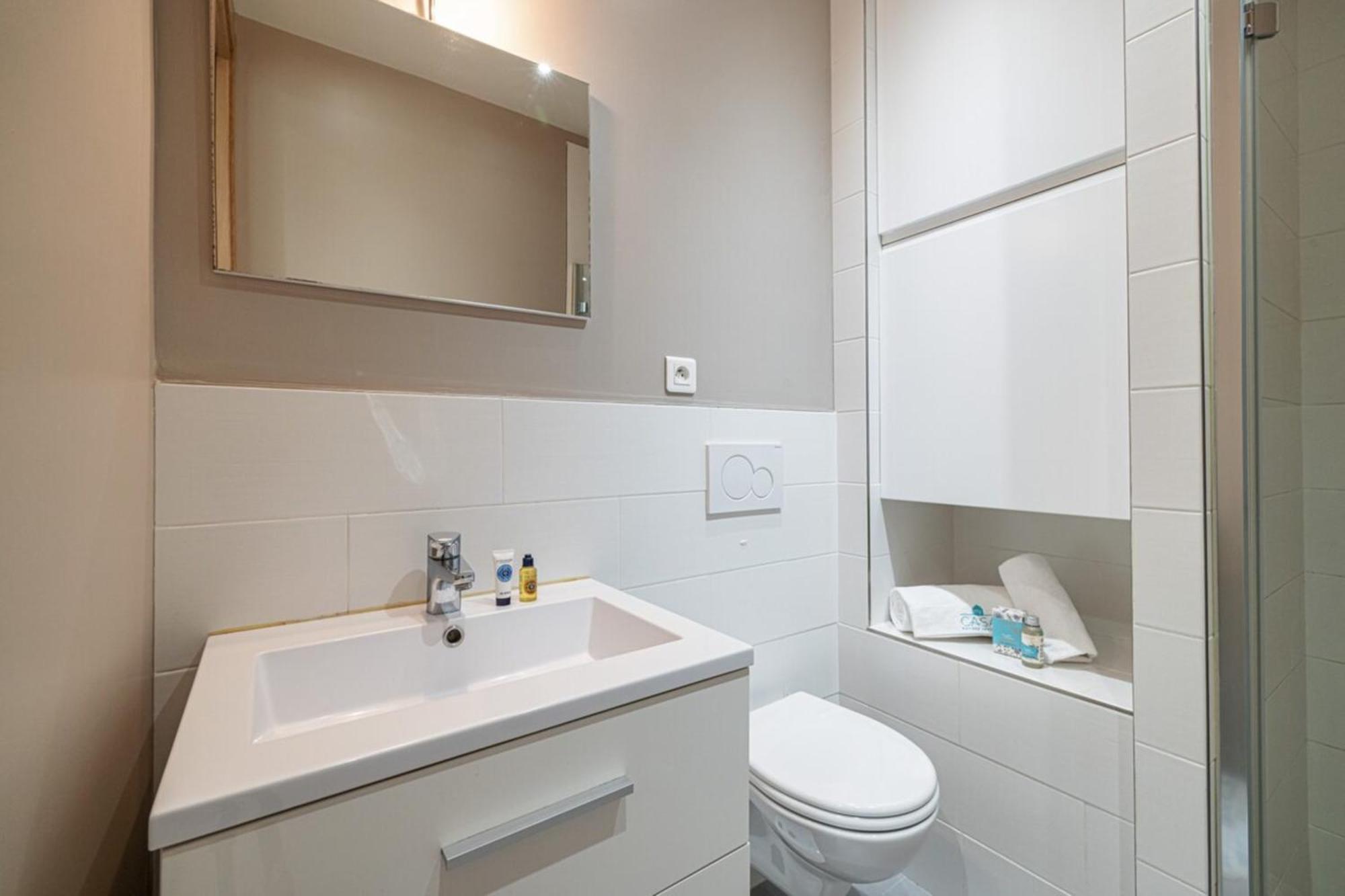 Joffre 49-D - Charming 2 Bedroom - Carre D'Or Nice Exteriör bild